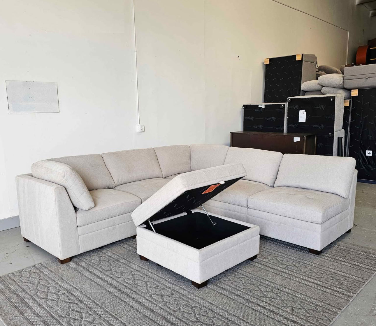 Modular 6 Piece Sectional with Storage Ottoman