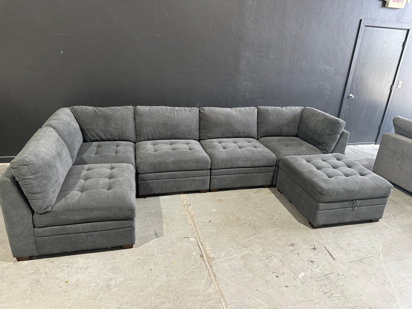 Modular 6 Piece Sectional with Storage Ottoman